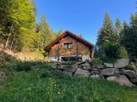 Das Hexenhaus: Haus im Wald - Ferienwohnung Rinchnach