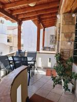 Μεζονέτα - B&B Quíos