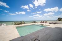 Beachfront Upscale House in Telchac - B&B Telchac Puerto