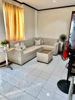 Cranberry's place #3 - Bed and Breakfast Iloilo