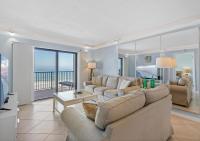 313 - Dazzling Oceanfront 2/2 - B&B