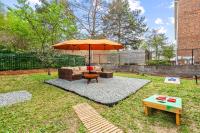 Boho Downtown 5BD Home BBQ Pool Table 5Min to Duke - Ferienwohnung Durham