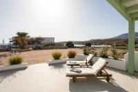Julia's Beach Studio, familienfreundlich am Meer,mit XL Terrasse, Meerespanorama - Ferienwohnung