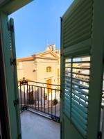 Ca' Venice Apartment next to sea - B&B