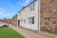 Village House - North East Escapes - Bed and Breakfast