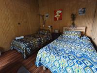 Habitación Triple Básica con baño compartido
