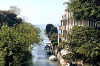 Lagoon view terrace apartment - B&B Lido
