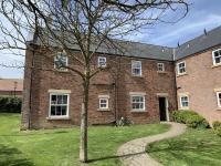 Sea Air Apartment at The Bay Filey, sleeps 4, 2 dogs welcome for free too - B&B