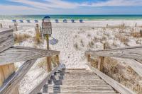 Waterfront Fort Walton Beach Condo: Pool Access! - Chambres d'hôtes Fort Walton Beach