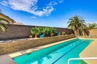 Coyote Casa with Mtn Views in Tuscon Desert Oasis - B&B