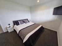 Opononi Views -BRAND NEW! AMAZING VIEWS - B&B Opononi