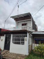 casa Huanuco hospedaje - Ferienwohnung Leticia