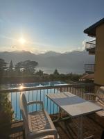 Perlissima, Lake View and Pool - B&B