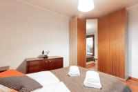One-Bedroom Apartment with Terrace