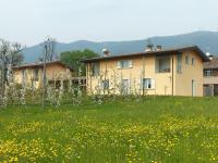 CASCINA LEGNAGO bilocale a 6 chilometri da SALO' - B&B