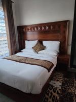 Single Room with Private Bathroom