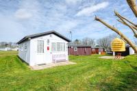 Two Hoots Chalet - B&B