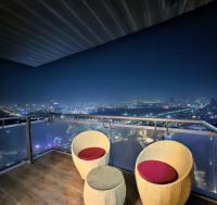 Vogue Studio Supernova - B&B Noida