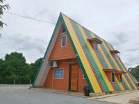 Chemara Dusuntara Homestay - Chambres d’hôtes Jeniang