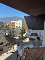 Le Secret des Collines - South facing balcony - Ferienwohnung