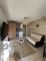 Charmant T2 rénové proche plage et commerces - Ferienwohnung Bormes-les-Mimosas