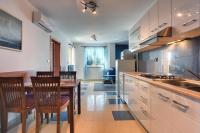 Apartment mit 2 Schlafzimmern und Terrasse