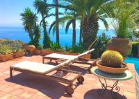 VILLA LOU TAORMINA Exclusive Private Villa with Private Pool - Chambres d'hôtes Taormina