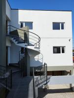 AIRES DE MIRAMAR - Departamento CORAL- Moderno con Balcón con parrilla y Cochera Propia - Miramar, costa atlántica - Chambres d'hôtes Miramar