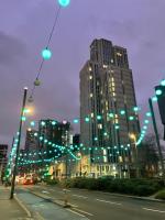 Cozy 2 bed Flat 5min walk to Stratford Westfield - Chambres d’hôtes