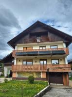 Apartmaji Anja - B&B