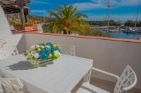 Trilo sul molo Porto Ottiolu 100m spiaggia - B&B
