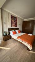 Apartments Jetisu Park ALmaty рядом с Арбатом , ТД Mega , Зеленым базаром - Bed and Breakfast
