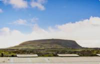 Hawthorns Holiday Home - Ferienwohnung Aghamore