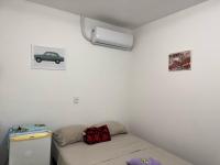 Suite 5, Casa Amarela, Primeiro Andar - B&B Nova Iguaçu