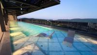 12 Mossaz skypool 5mins to 1U and Ikea atEmpire City by Light House - Chambres d'hôtes Petaling Jaya