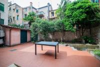 Secret Garden - comfortable and central - B&B Venezia