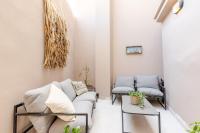 Spacious Luxury Apt, Old Town - B&B Chionato