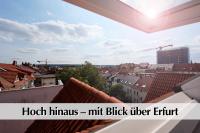 Helle 72qm Maisonette Altbau Wohnung im Herzen Erfurts mit Kingsize Bett, 45 Zoll Smart-TV, Nobilia Küche, 150Mbts WLAN - Nur ein kurzer Spaziergang zur Krämerbrücke - Kostenlose Parkplätze in Laufentfernung - Ausgewählte Empfehlungen für Erfurt inklusive - Chambres d'hôtes Erfurt