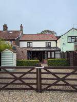 Custard Cottage West Runton Special 1 bedroom rate for couples - B&B