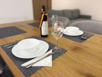 Bright & Quiet Mountain Brasov - private parking - Ferienwohnung Kronstadt