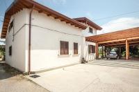 Agriturismo Miracco Atanasio Franco "Il Maniero" - Chambres d'hôtes Santa Sofia d'Epiro