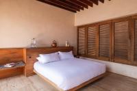 Chicatana Suite