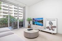 Modern 2BR Apt in Merrylands - Bed and Breakfast