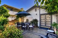 313 E Bay Ave A - B&B