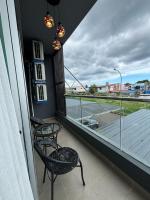Anggerik Homestay - Palm Garden Apartment - B&B