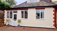 Large, quiet garden flat near Torquay beach - Bed and Breakfast Torquay