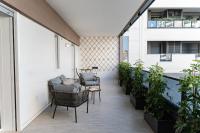 MC Luxury Apt with Free Parking in Poggiofranco - Ferienwohnung
