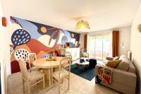 Le Majorelle’ - T2 50m2 Parking & Terrace - B&B Sanary-sur-Mer