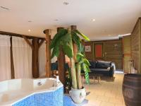 Mon Jacuzzi privé sur les pas de Compostelle - B&B