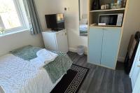 Private Room with Ensuite Bathroom & Free Parking - Ferienwohnung Birmingham